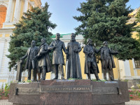 Открылся памятник меценатам Рыбинска